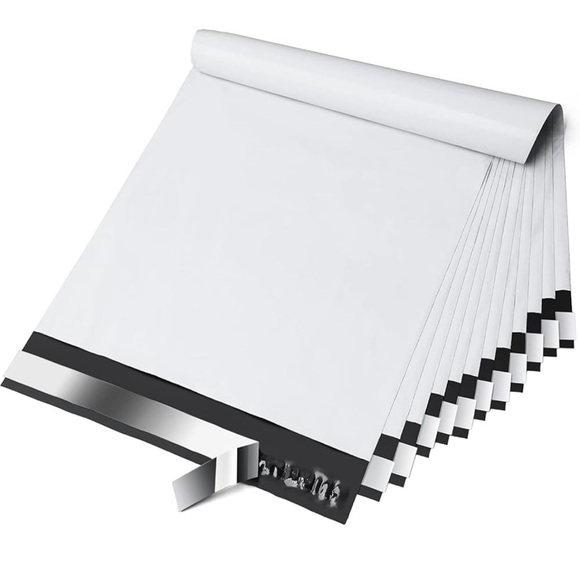 20 White and Black Poly Mailers - Picture 1 of 6